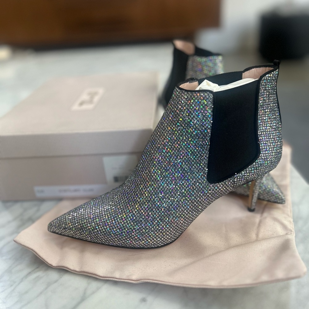 SJP - Sarah Jessica Parker Silver  Glitter Booties NWT Size 41 - Picture 2 of 6